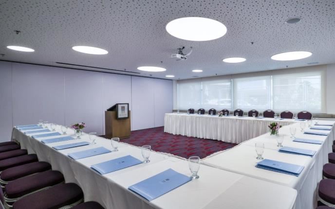 אולם אלון - מלון מטרופוליטן